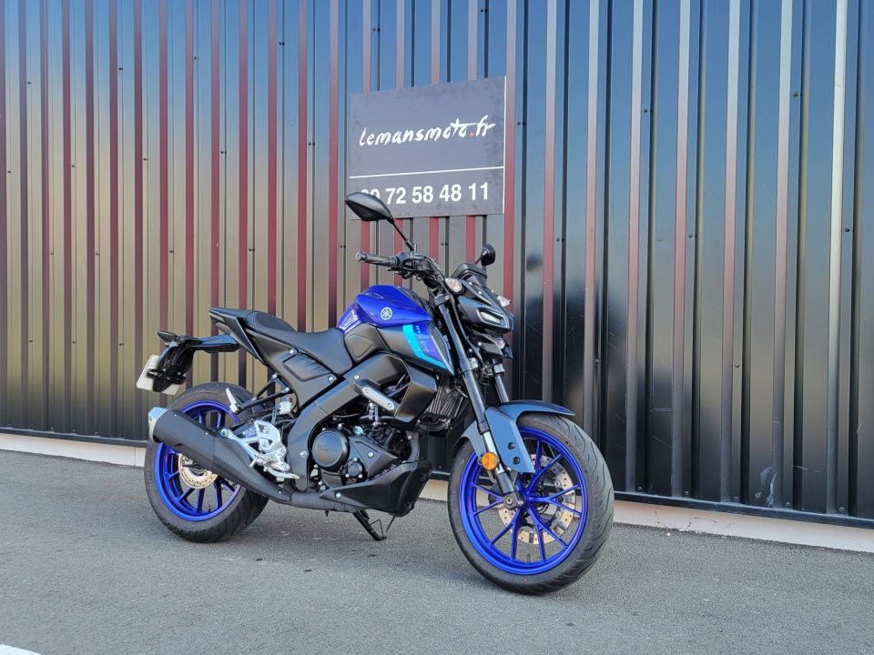 YAMAHA MT-125 ABS 10