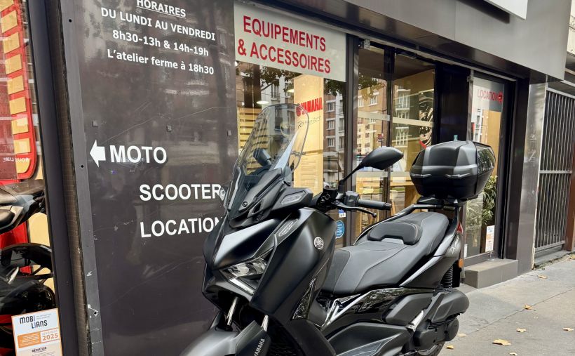 YAMAHA XMAX 125 TECH MAX 3