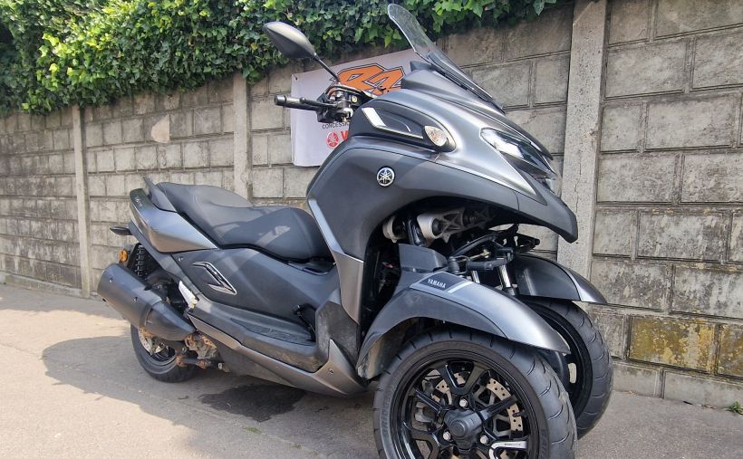 YAMAHA TRICITY 300 1