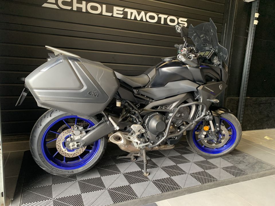 YAMAHA TRACER 900 16