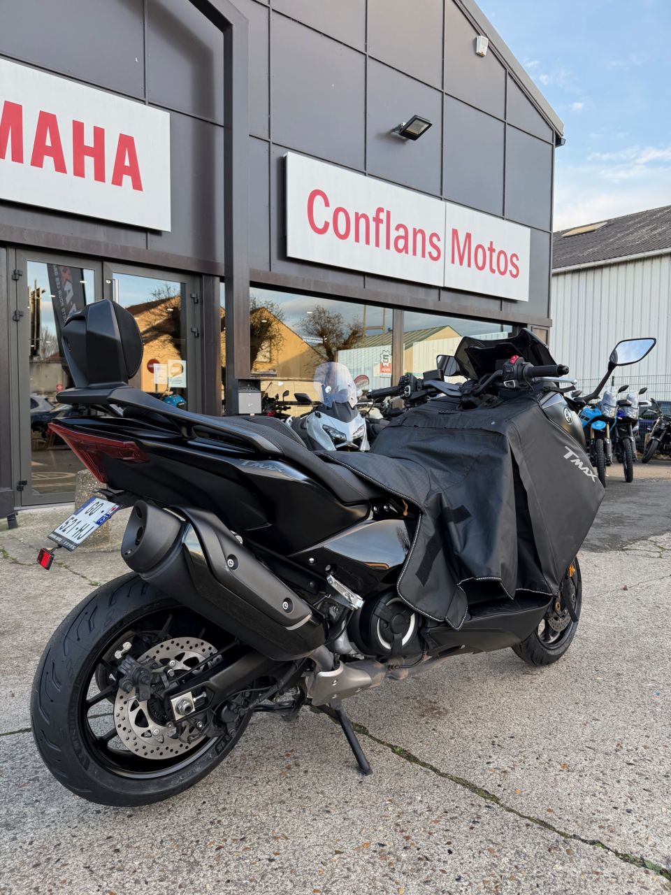 YAMAHA XP T-MAX 560 TECH MAX 4