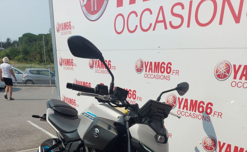YAMAHA MT-07 (47.5CV) 1