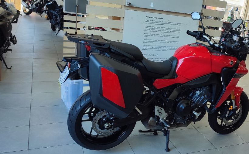 YAMAHA TRACER 9 GT 18