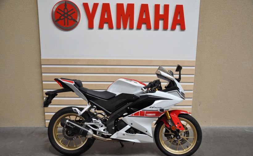 YAMAHA YZF-R125 0
