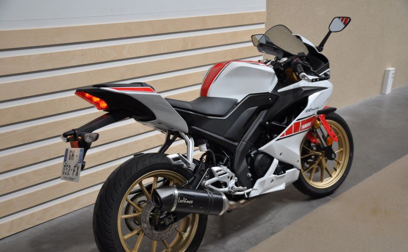 YAMAHA YZF-R125 5