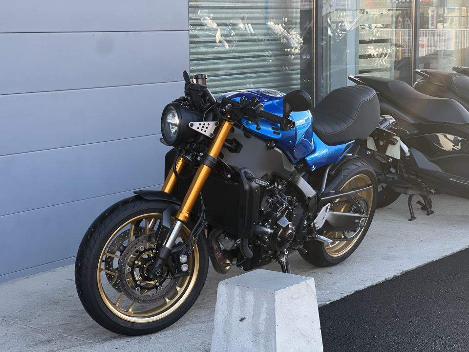 YAMAHA XSR 900 4
