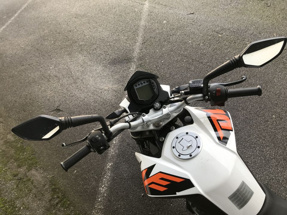 KTM 125 DUKE 16