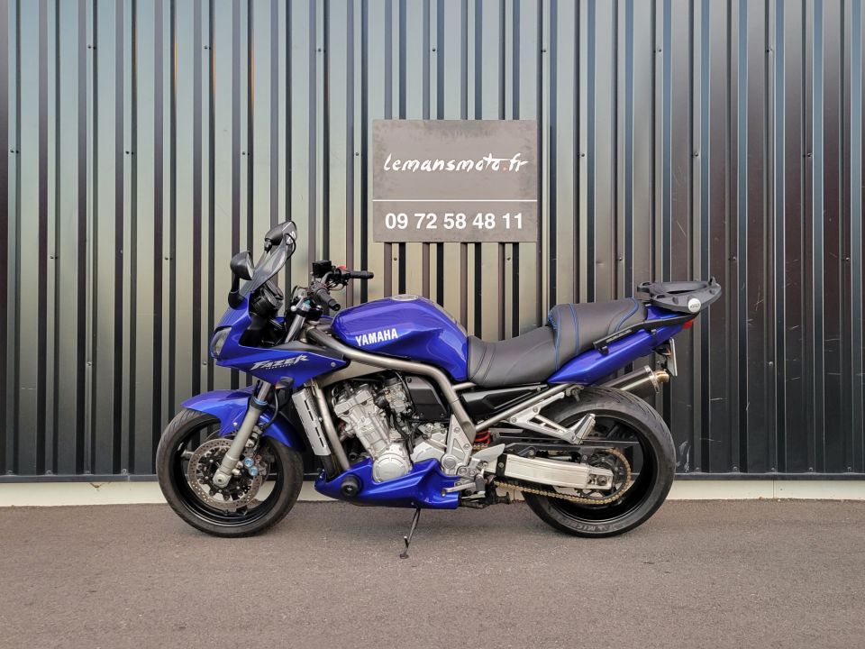 YAMAHA FAZER 1000 15