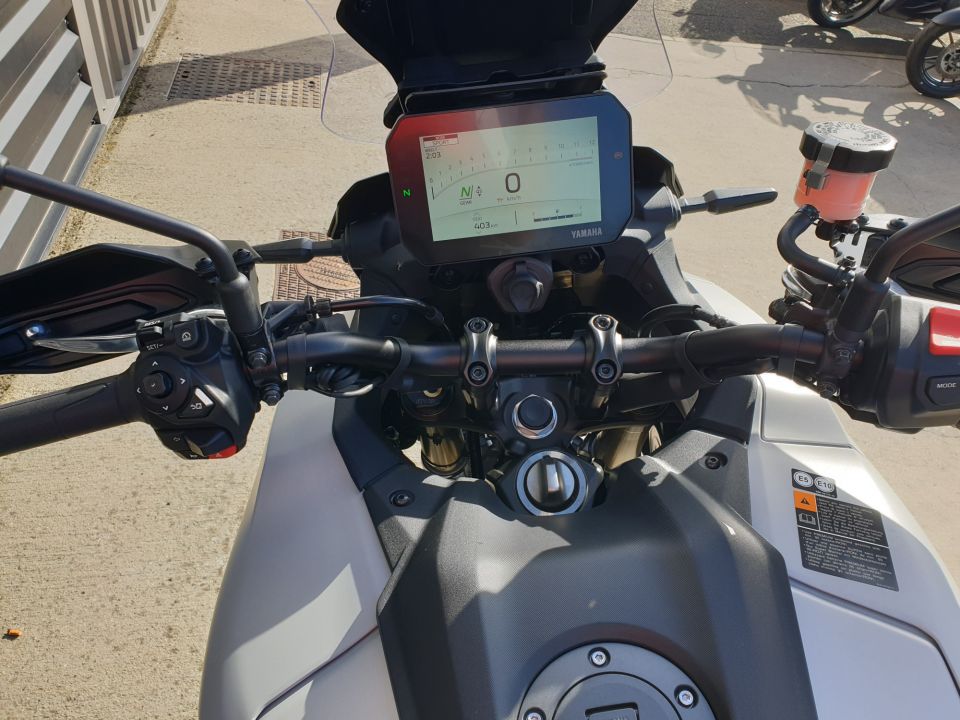 YAMAHA TRACER 9 GT 15