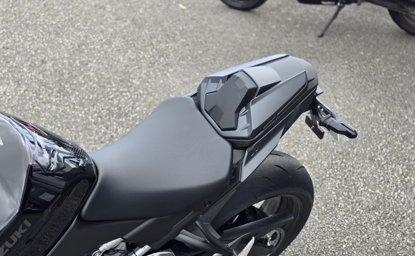 SUZUKI GSX-S 1000 1