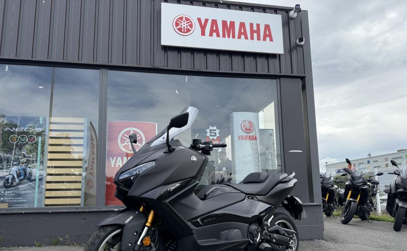 YAMAHA XP T-MAX 560 TECH MAX 1