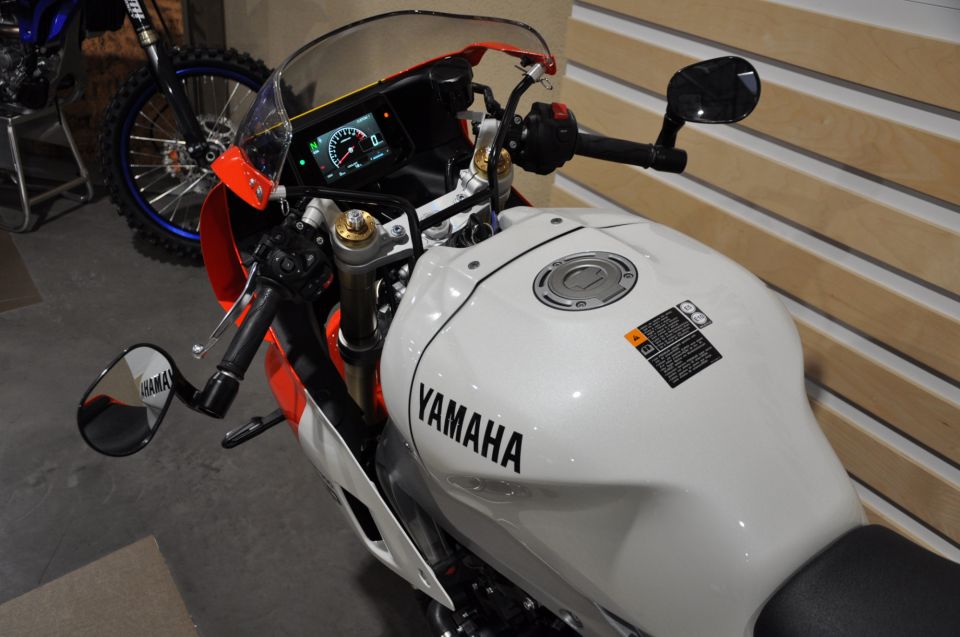 YAMAHA XSR 900 GP 12