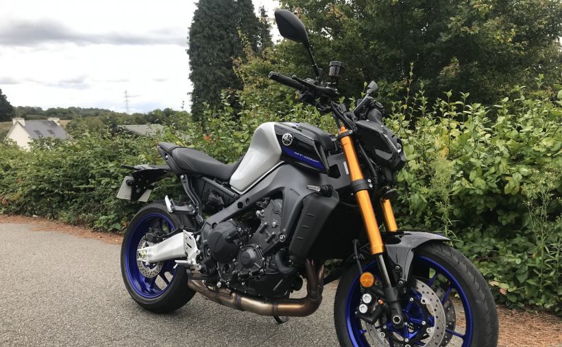 YAMAHA MT-09 SP 4