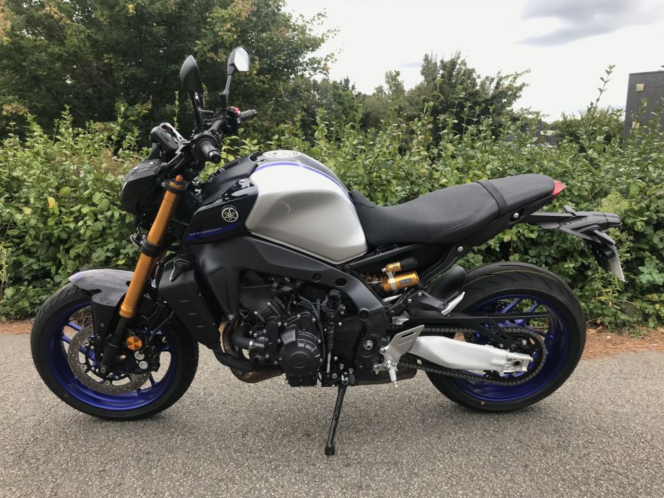 YAMAHA MT-09 SP 12
