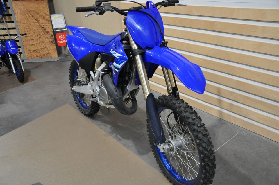 YAMAHA YZ 125 5