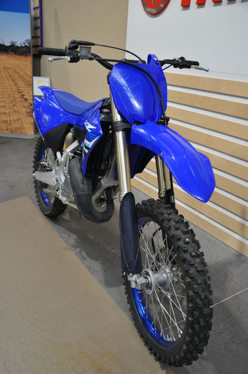 YAMAHA YZ 125 6