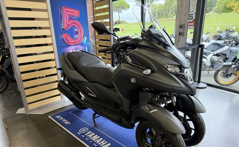 YAMAHA TRICITY 300 3
