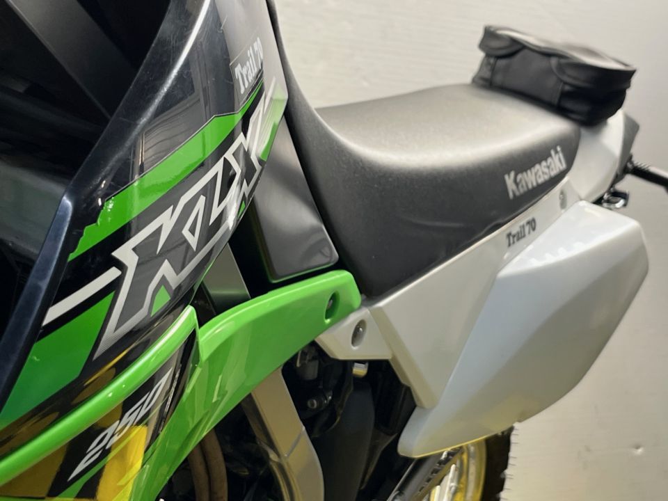KAWASAKI KLX 250 48