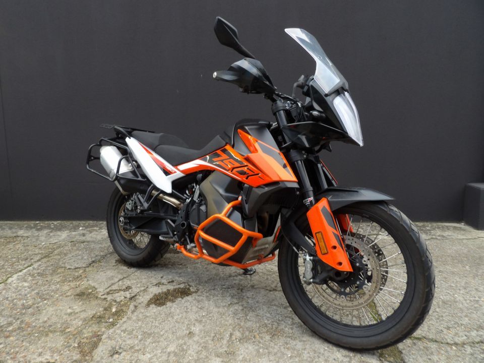 KTM 790 ADVENTURE 2