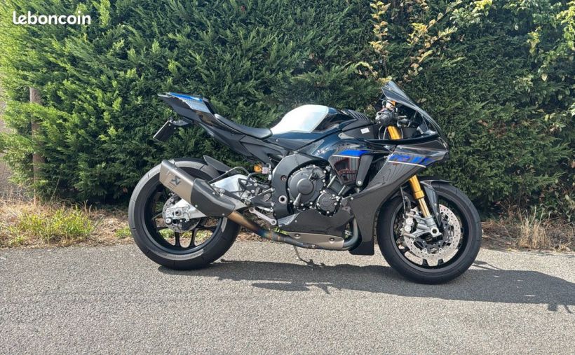 YAMAHA R1M 1