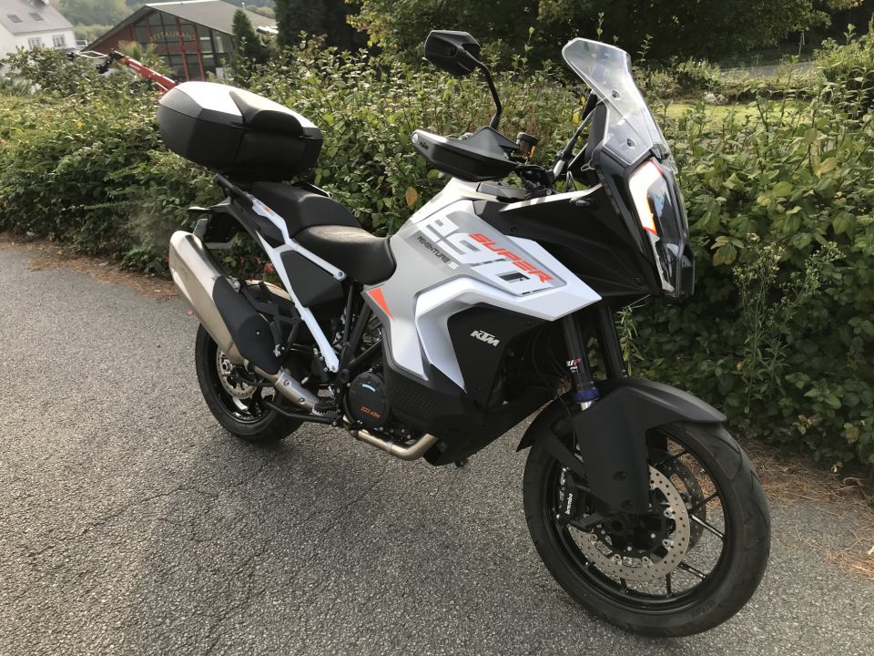 KTM 1290 SUPER ADVENTURE S 0