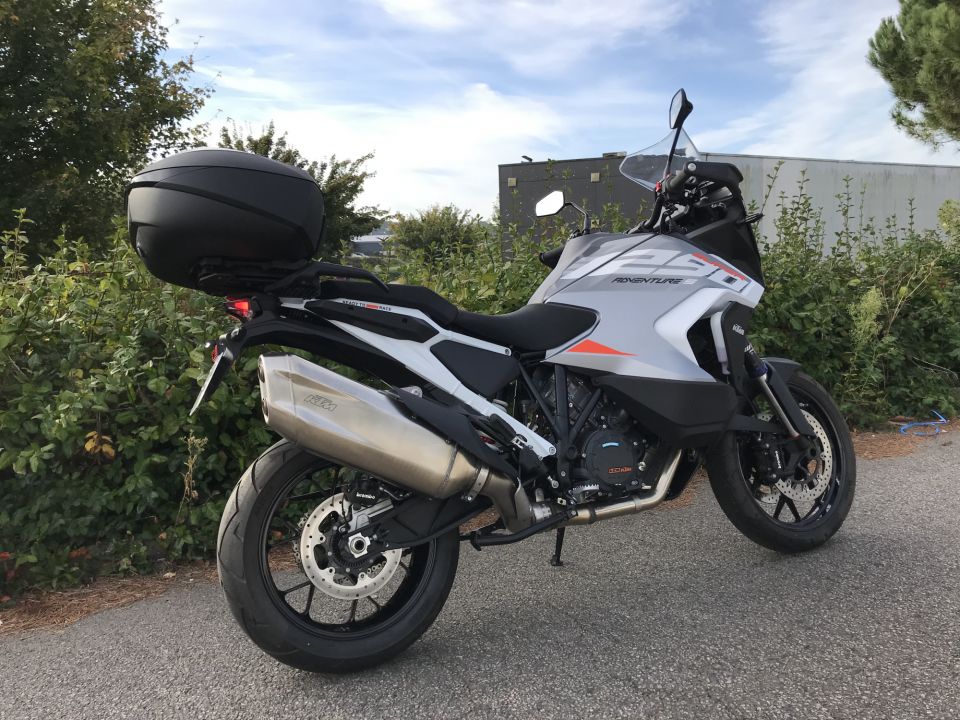 KTM 1290 SUPER ADVENTURE S 4
