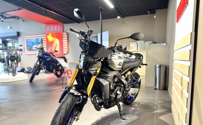 YAMAHA MT-09 SP 2