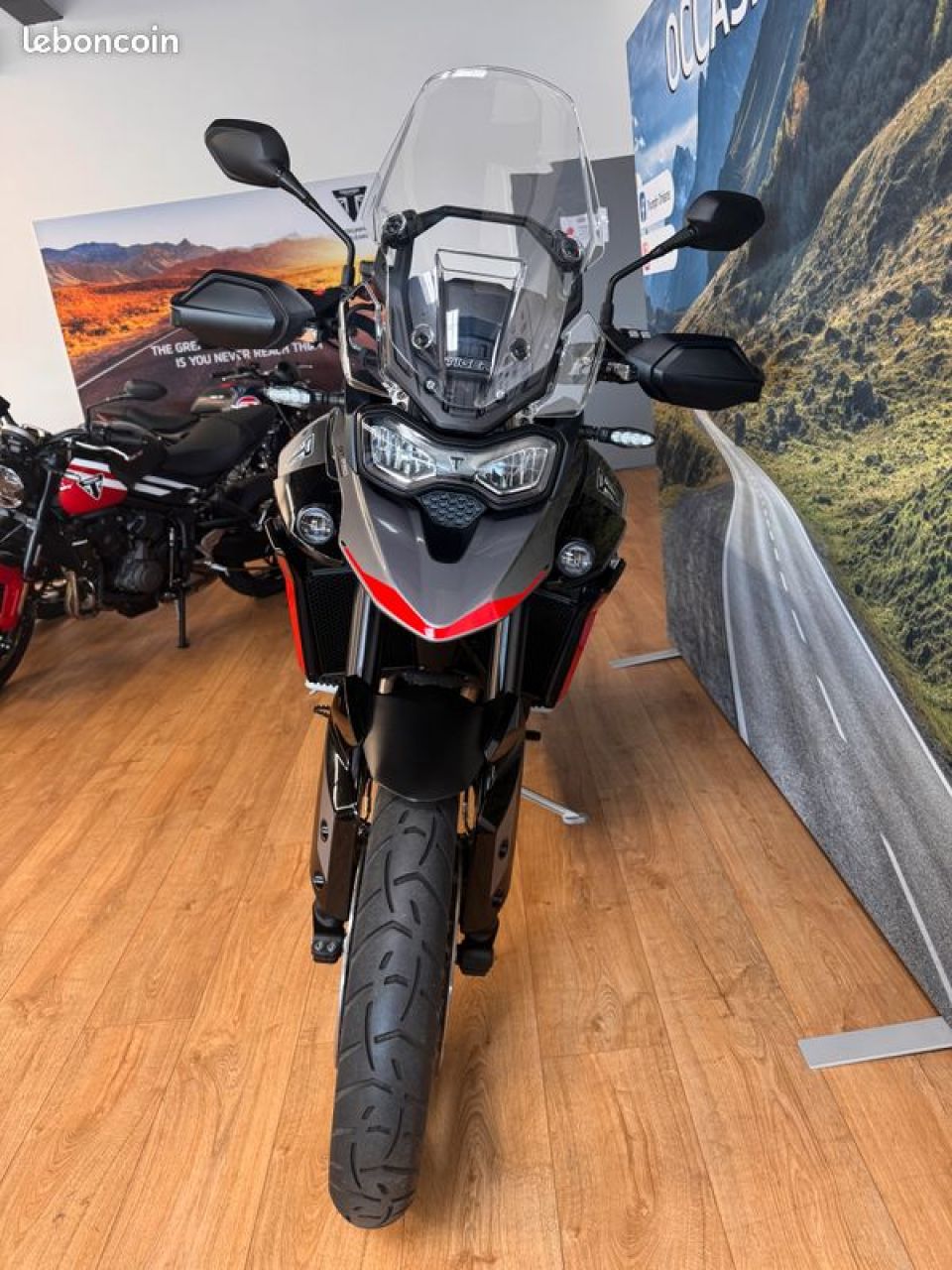 TRIUMPH Tiger 900 GT PRO 2