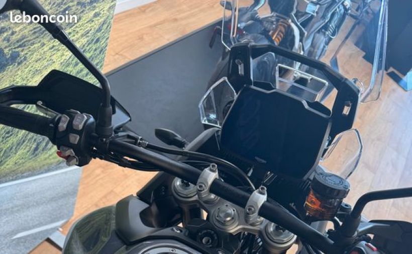 TRIUMPH Tiger 900 GT PRO 4