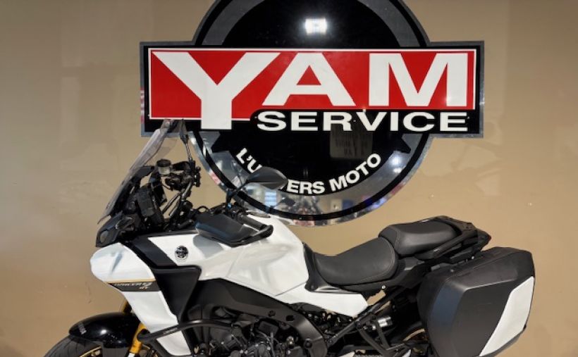 YAMAHA TRACER 9 GT 1