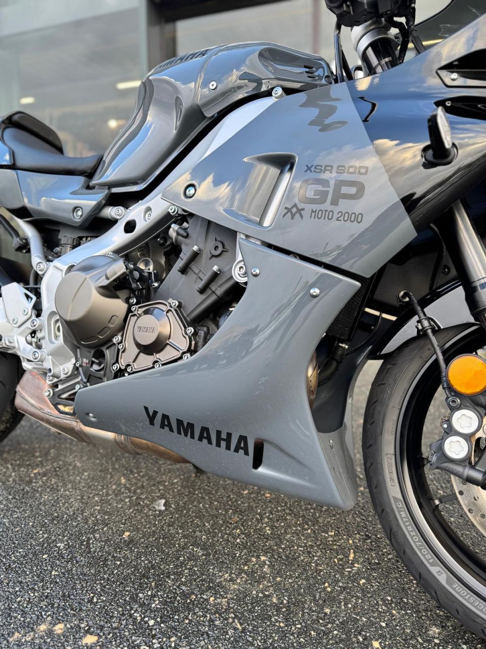 YAMAHA XSR 900 GP 15