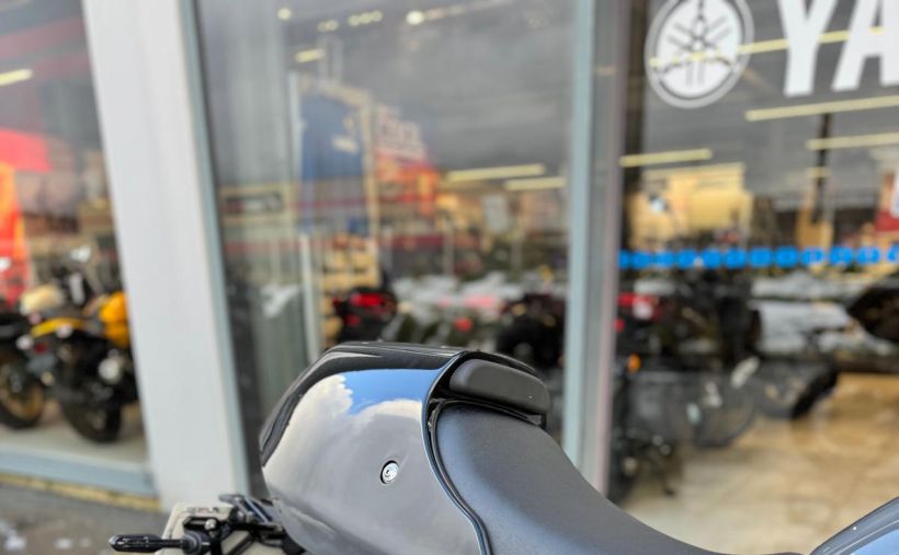 YAMAHA XSR 900 GP 7