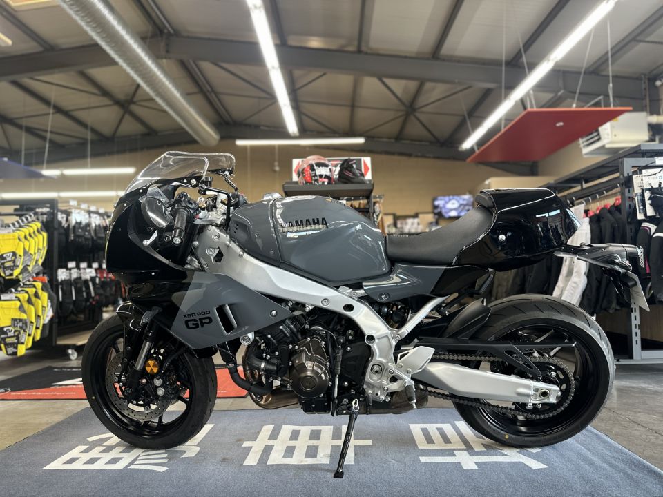 YAMAHA XSR 900 GP 35KW 8