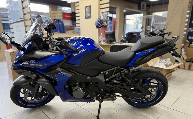 SUZUKI GSX-S 1000 GT 18