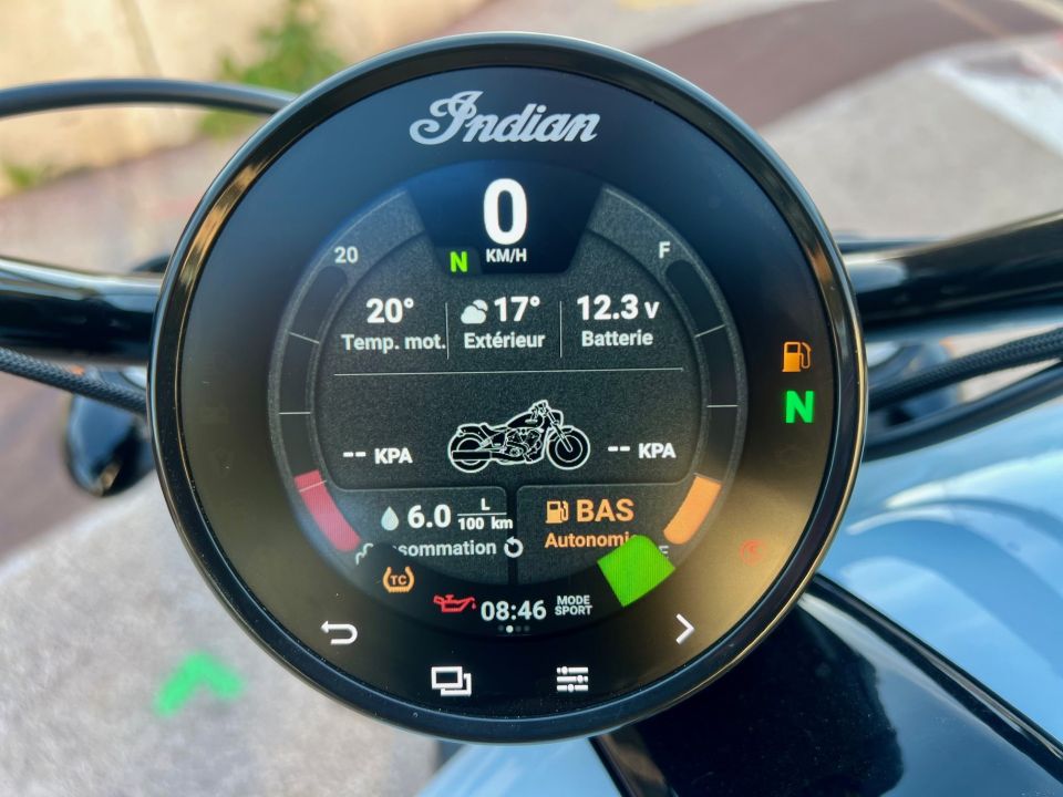 INDIAN SCOUT BOBBER 1250 30