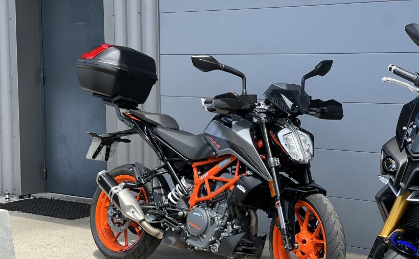 KTM 390 DUKE 1