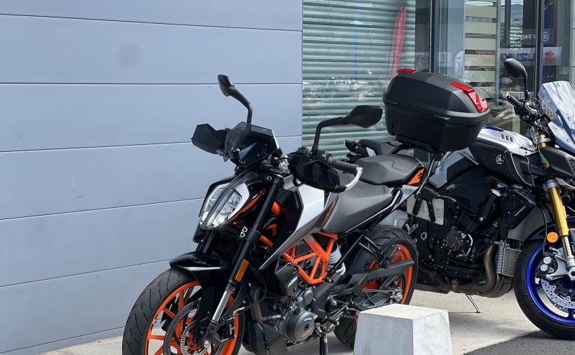 KTM 390 DUKE 4