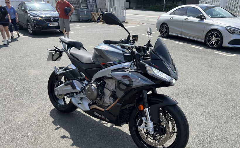 APRILIA TUONO 660 33
