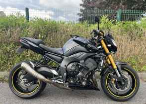 YAMAHA FZ8 - 2010