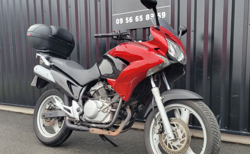 HONDA VARADERO 125 25