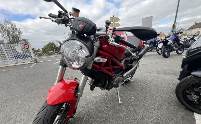 DUCATI 1100EVO MONSTER 44