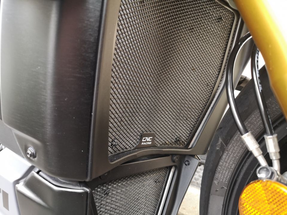 DUCATI STREETFIGHTER V4S 44