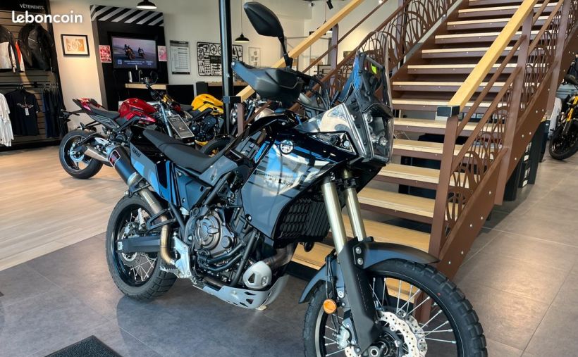 YAMAHA XTZ TENERE 700 4