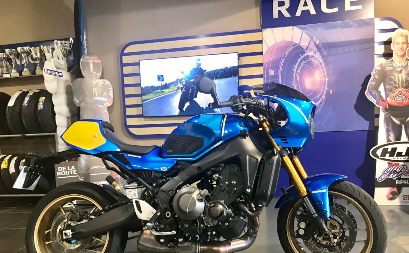 YAMAHA XSR 900 ABS 0