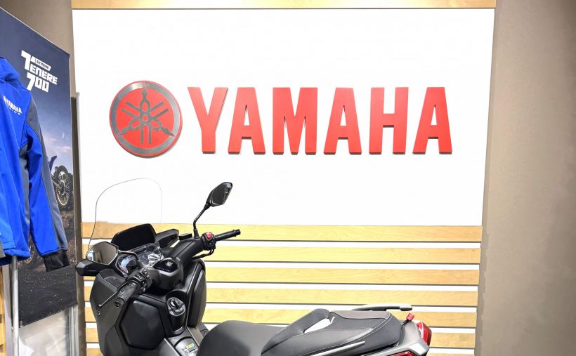YAMAHA XMAX 125 3