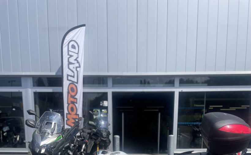 YAMAHA FZ8 0