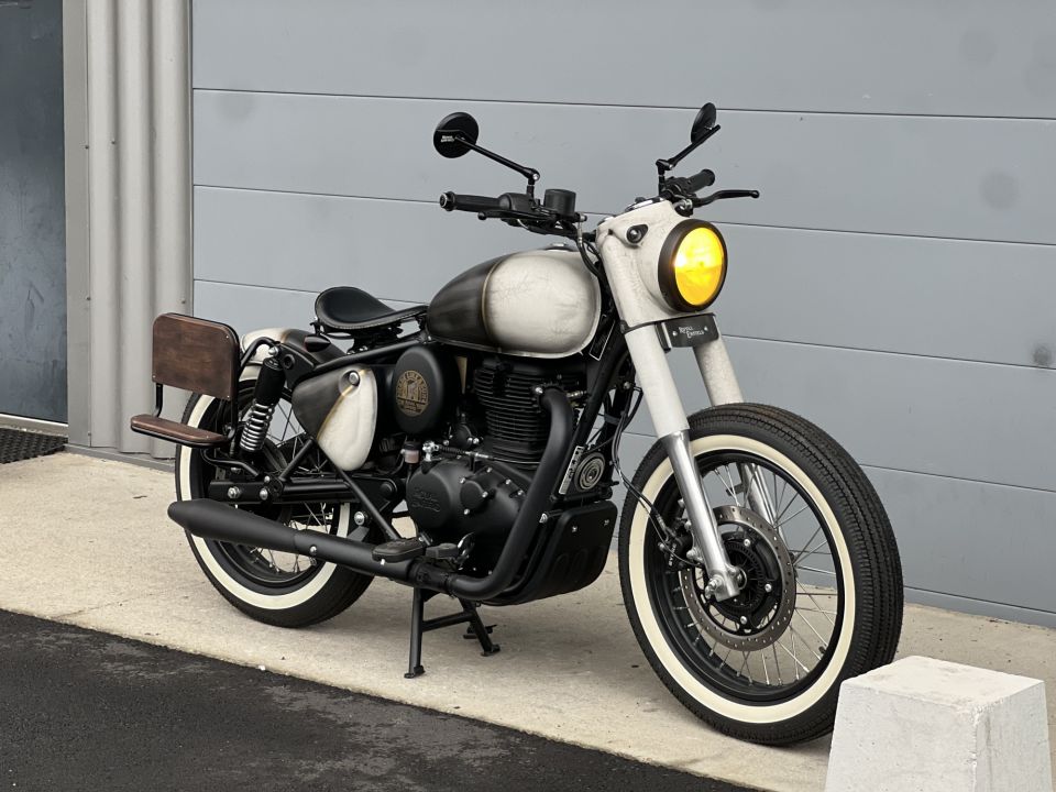 ROYAL ENFIELD CLASSIC 1