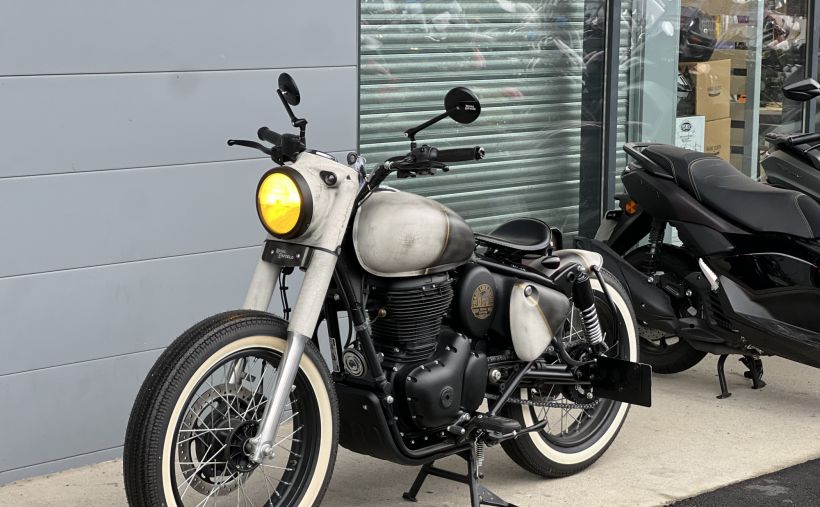 ROYAL ENFIELD CLASSIC 4