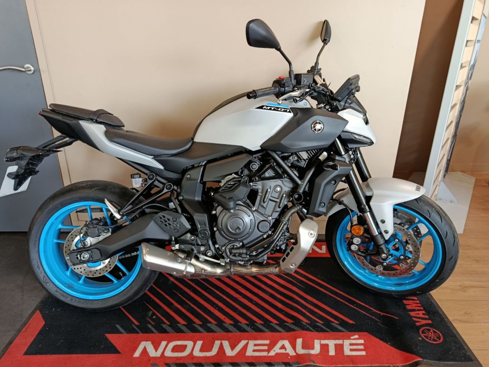 YAMAHA MT-07 Y-AMT 0