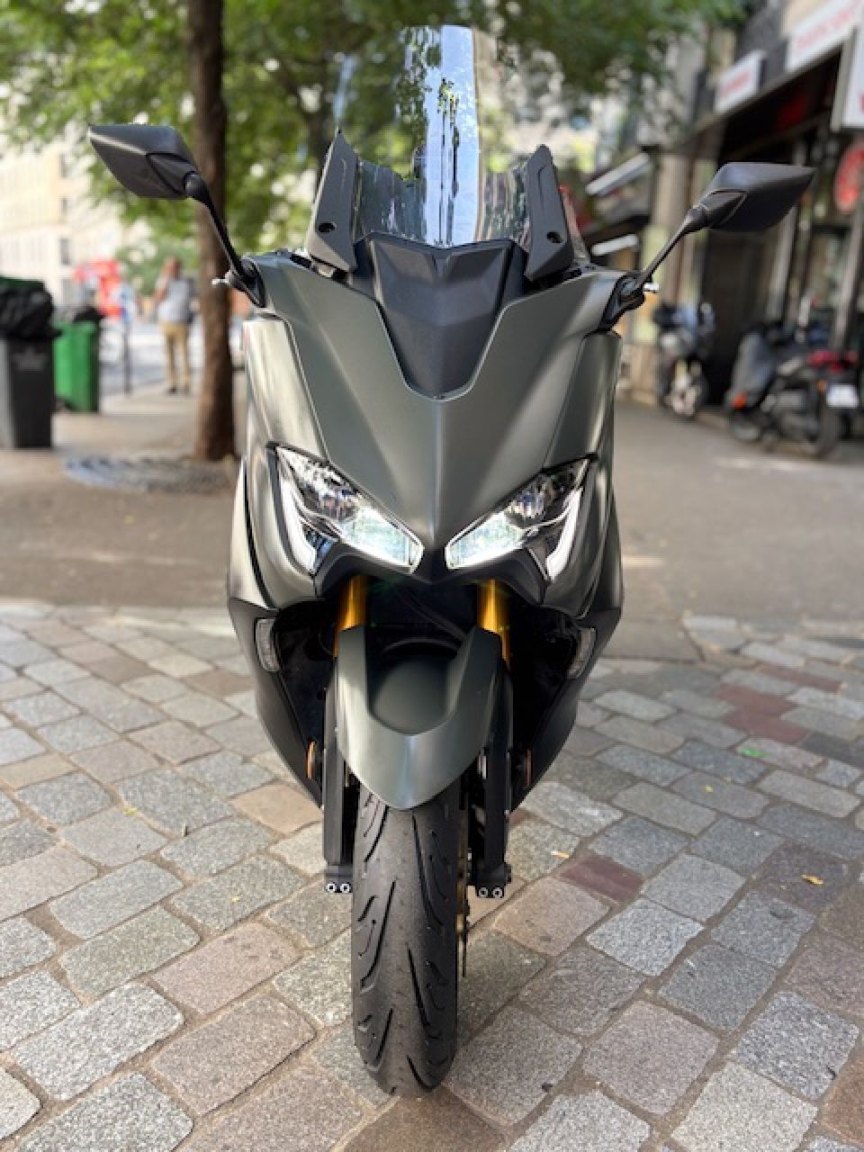 YAMAHA XP T-MAX 560 TECH MAX 1